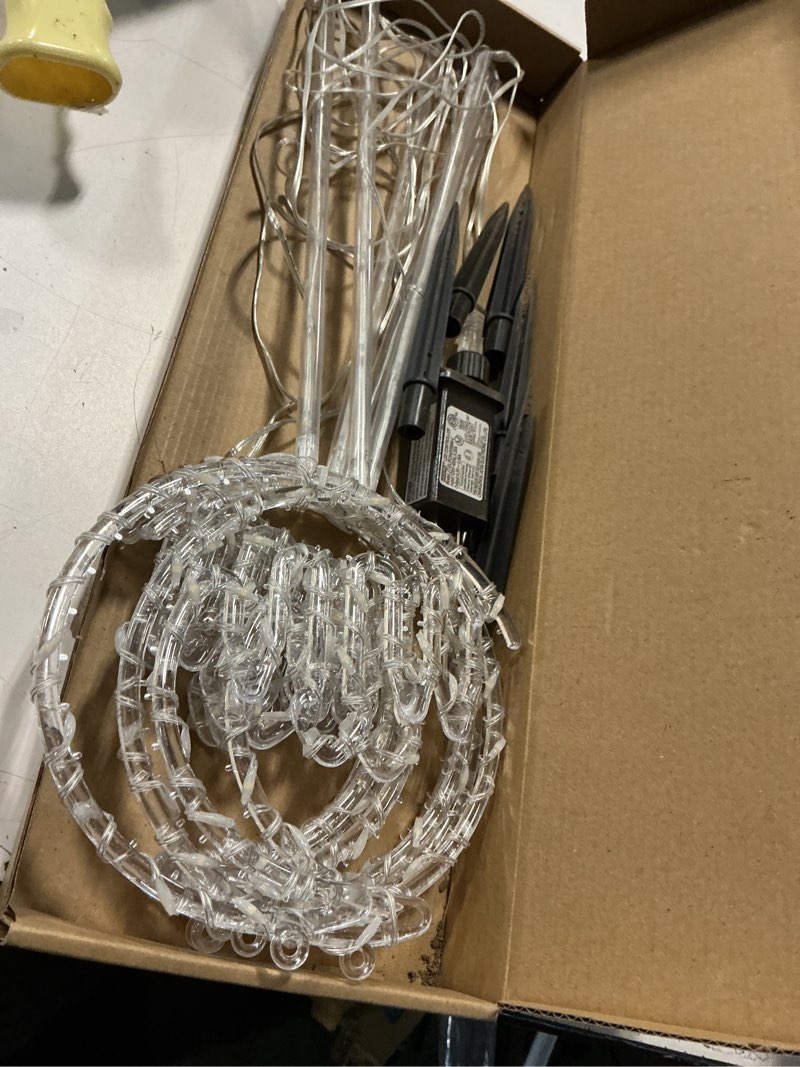 Condition photo showing As Is for 6 Pack Ramadan Mubarak Outdoor Decoration Lights Eid Outside Patio Pathway Landscape Lights Yard Stake Driveway Lawn Walkway Decoration Star Moon for Eid Mubarak Ramadan Party Favors Gifts