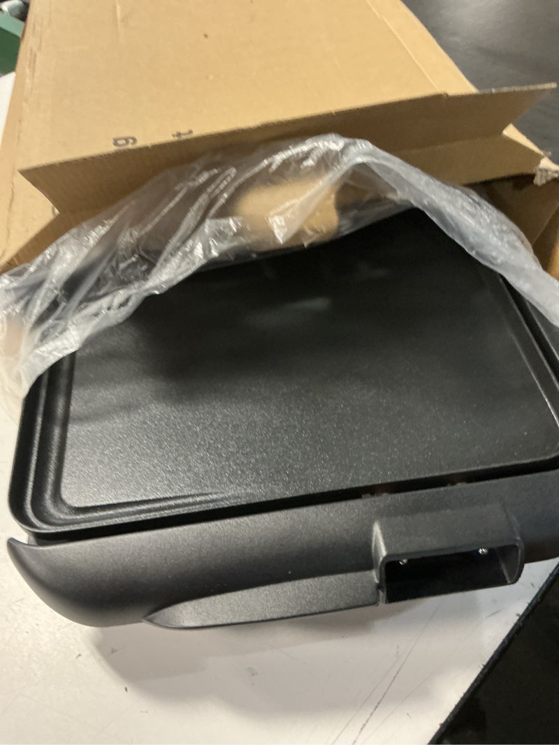 Condition photo showing Good Condition for bella electric griddle with warming tray - smokeless indoor grill, nonstick surface, adjustable temperature & cool-touch handles, 10" x 18", copper/black, pfoa & ptfe free 10 x 18"