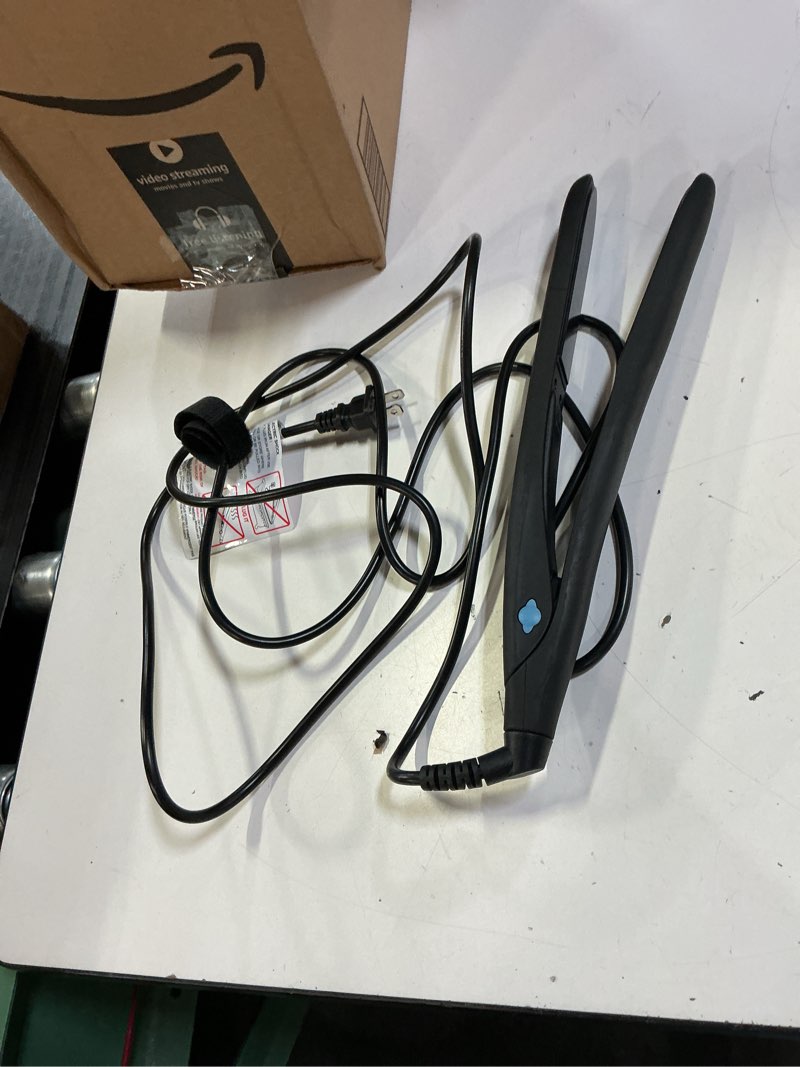 Condition photo showing As Is for bio ionic  10x pro styling iron 1"