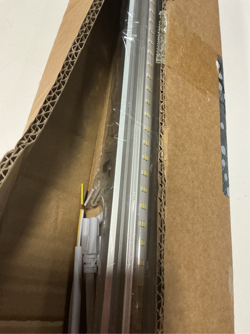Condition photo showing New/Like New for led shop lights,4ft led light 50w 6500k 7000lm led daylight,garage light linkable clear cover integrated v-shape for garage warehouse workbench workshop(2-pack) 4ft 2pack