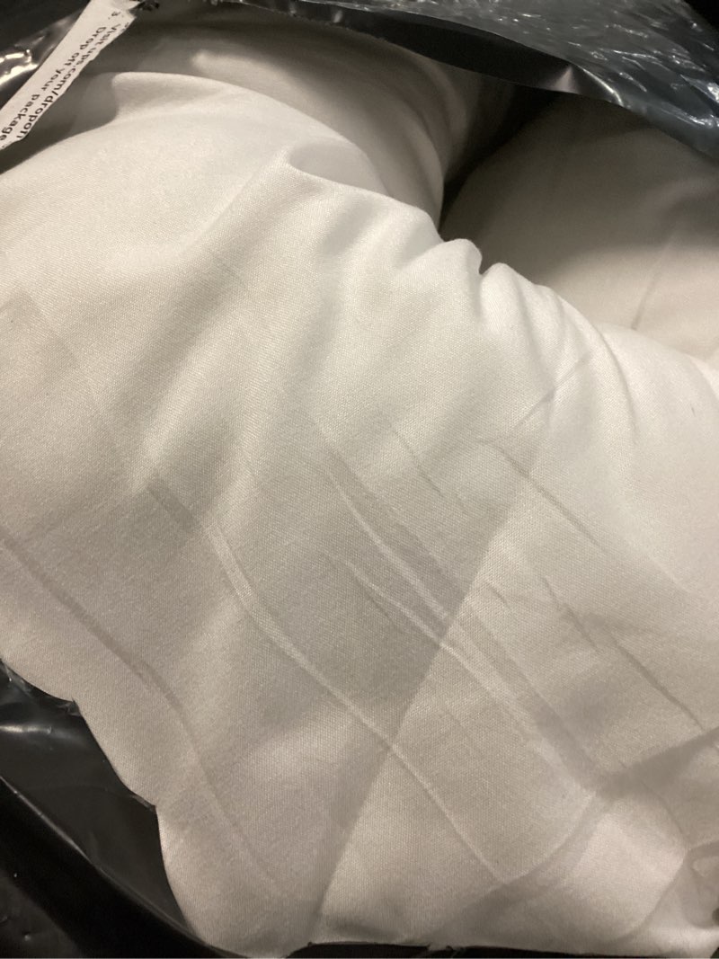 Condition photo showing Good Condition for kayfia full mattress topper,extra thick mattress pad cover for deep sleep,3d+7d snow down alternative fill overfilled plush pillow top with 8-23 inch deep pocket-white white full