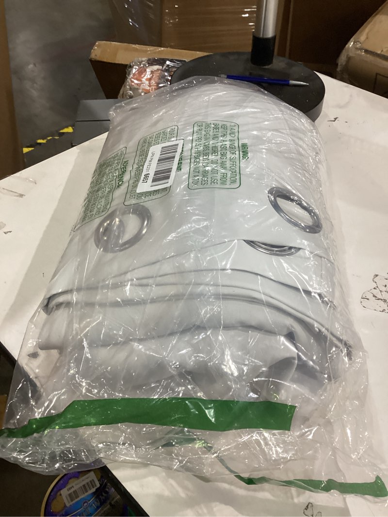 Condition photo showing Good Condition for Deconovo 100% Blackout Curtains with Black Liner, Thermal Insulated Noise?Reducing Grommet Drapes, Double?Layer Room Darkening for Bedroom, Nursery, Home Office, 2 Panels, Pure White, 52W x 108L Pure White 52"W x 108"L (Pack of 2)