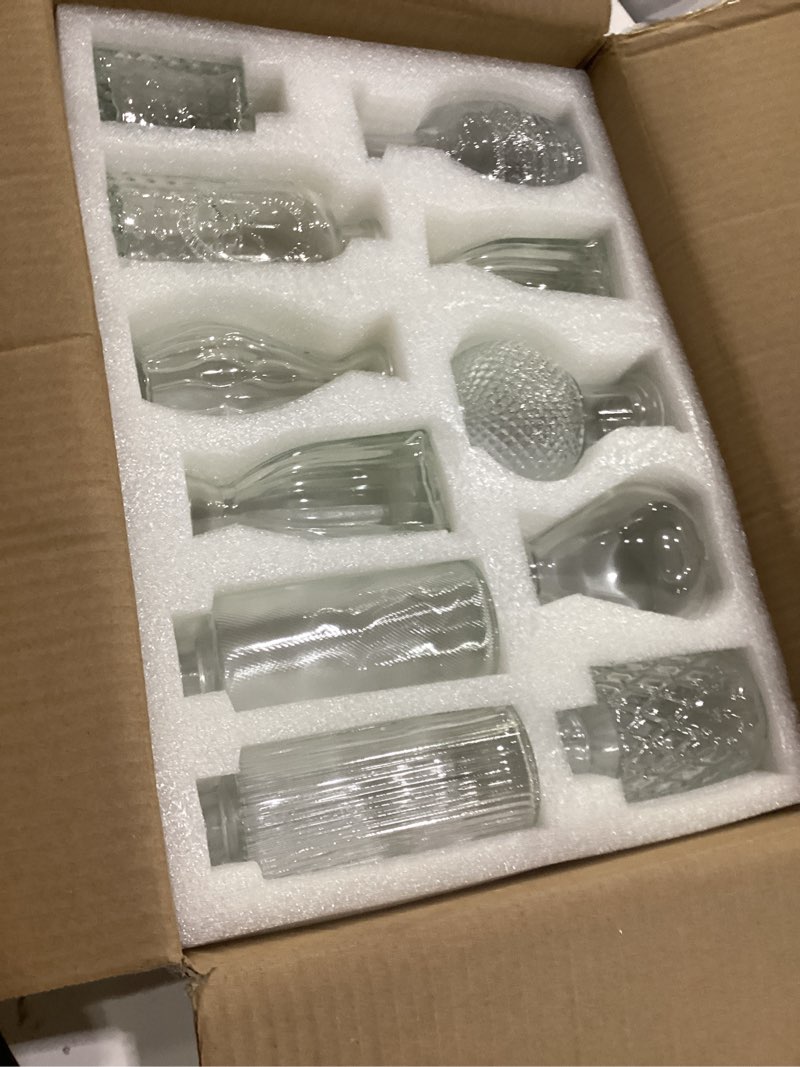 Condition photo showing New/Like New for ruckae small clear bud vases bulk 22 pack mini flower glass vases for centerpiece table wedding decorations home decor party transparent 22 pack