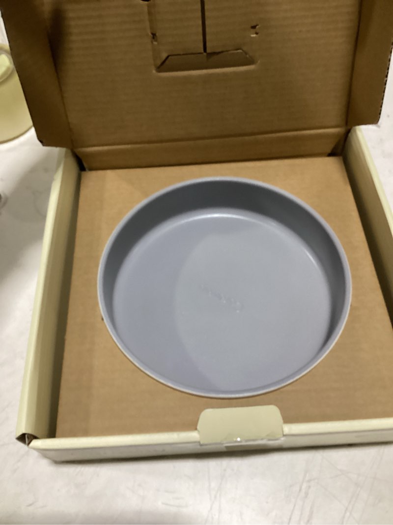 Condition photo showing Good Condition for Caraway 9” Circle Pan - Non-Stick Ceramic Coating - Free From Forever Chemicals - Perfect for Birthday Cakes, Tartes, & More - Cream Cream 9 IN