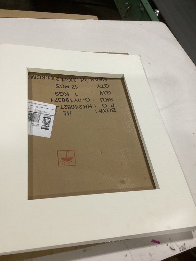 Condition photo showing Good Condition for ZBEIVAN 16x20 White Picture Mats for 11x14 Pictures with Core Bevel Cut Frame Mattes - Pack of 12 White 12 pcs 16x20 for photos 11x14