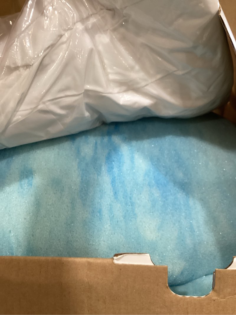 Condition photo showing Good Condition for queen 2" cool touch memory foam mattress topper - threshold™