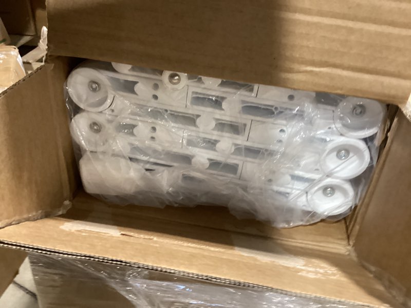 Condition photo showing Good Condition for no pawblems retractable safty gate, metal adjustable dog gate for doorways, stairs & hallways, expands to 38" wide, auto retract design, no bottom bar, white