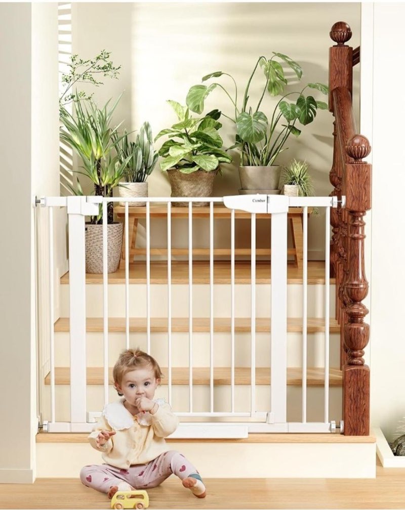 Cumbor 36" Extra Tall Baby Gate 29.7"- 40.6"W