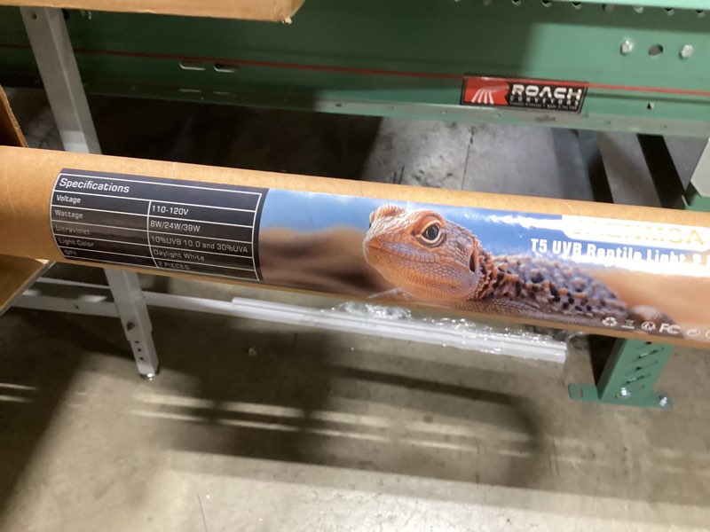 Condition photo showing New/Like New for bearded dragon uvb light bulb t5 10.0,24w uva uvb ho reptiles light bar bulbs 22 inch for bearded dragon, leopard gecko tortoise, reptile & amphibian replacement lamp bulb 2 pack 24w-2p-22"