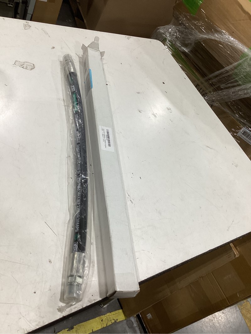 Condition photo showing Good Condition for heroson15611-08-08rw hydraulic hose assembly 1/2 ”,hydraulic hose with male npt x male npt?3988psi?24 ”long,black black 15611-08-08rw-24in