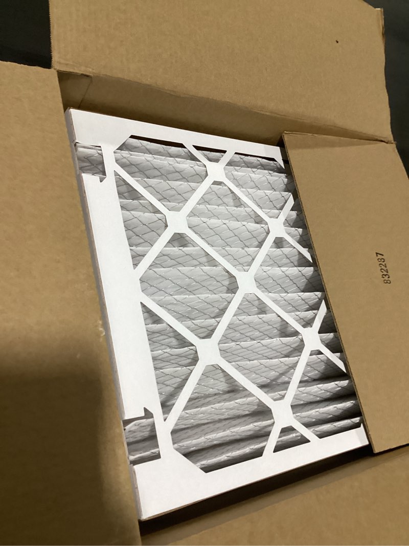 Condition photo showing New/Like New for aerostar 16x24x1 merv 8 air filter, 4 count, actual size (15.75 x 23.75 x 0.75 ), hvac, air conditioning & furnace filter captures dust, lint & pollen (mpr 600 / fpr 5), made in usa 4 pack merv 8 standard