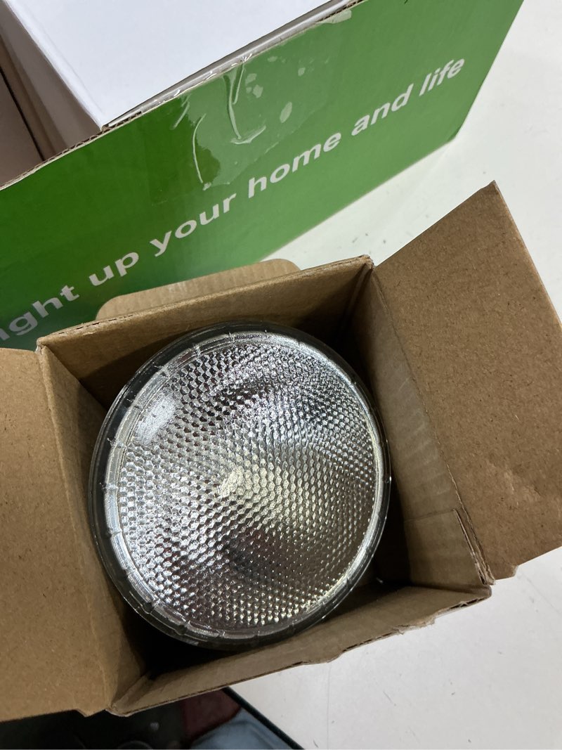 Condition photo showing Good Condition for Vinaco PAR30 Long Neck Halogen 39W 120V (PAR30 50W Equivalent), Long Lasting 6 Pack PAR30L Flood Light Bulb, PAR30 Dimmable, High Output 500LM with PAR 30 E26 Warm White 2800K Indoor Outdoor PAR30LN 39 W - 6 Pack