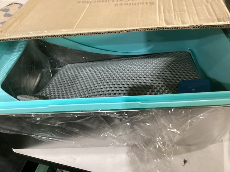 Condition photo showing Good Condition for stainless steel litter box | xxl deepened 8" design enclosed box with lid for big cats | high sided, anti-urine leakage | non-stick bottom & includes litter mat & metal scoop (turquoise) turquoise xx-large