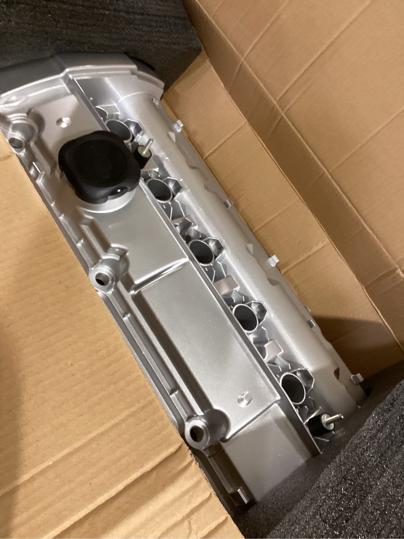 Condition photo showing Good Condition for upgraded aluminum engine valve cover fits bmw 320i 325i 325xi 330xi 525i 530i 2003-2005 fits 325ci 330ci x5 z4 2003-2006 fits 330i 2003-2007 fits x3 2004-2006 264-912 11127512839