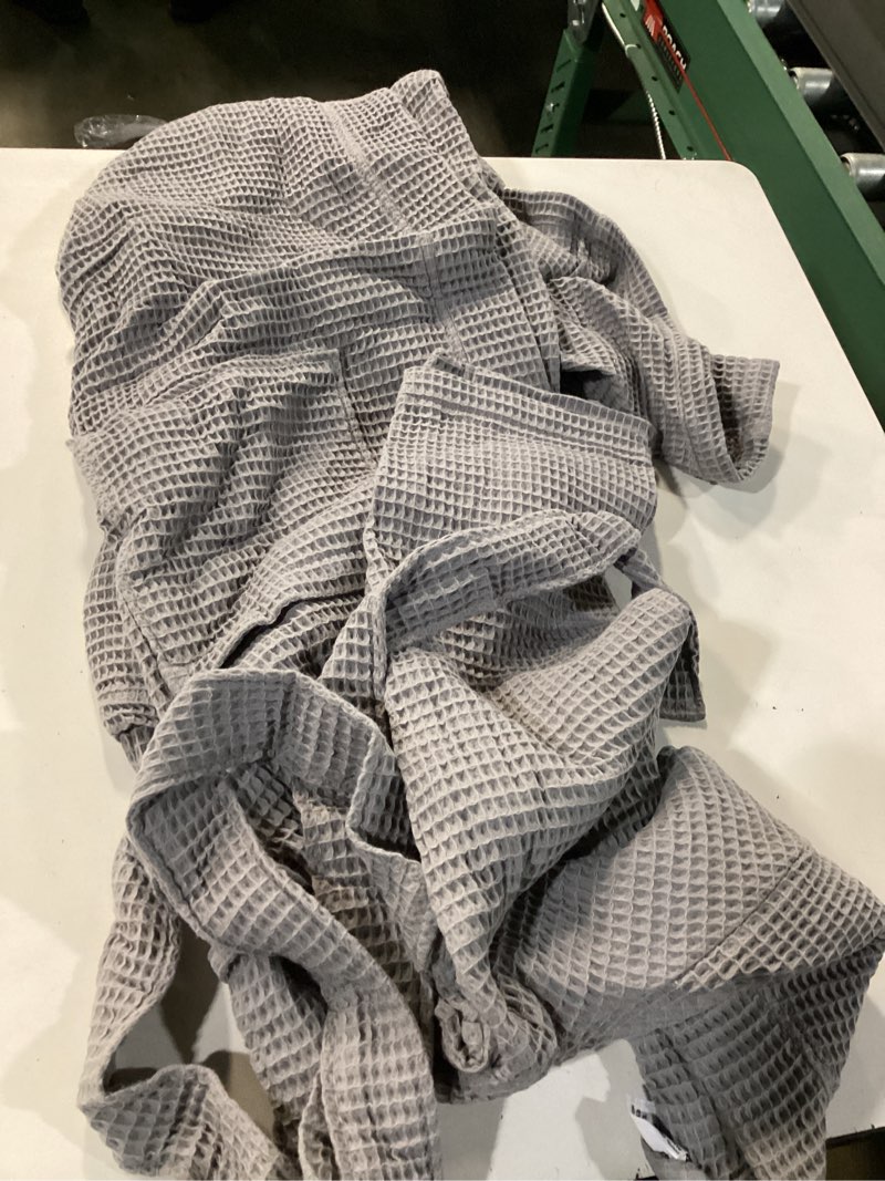 Condition photo showing New/Like New for organic turkish waffle robe, l, grey