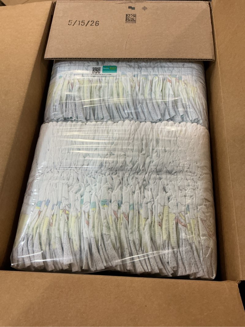 Condition photo showing New/Like New for pampers swaddlers diapers, size 5 (20-37 lbs), 132 count, absorbent, keeps baby dry and comfortable, skin safe disposable baby diaper (packaging may vary) size 5 132