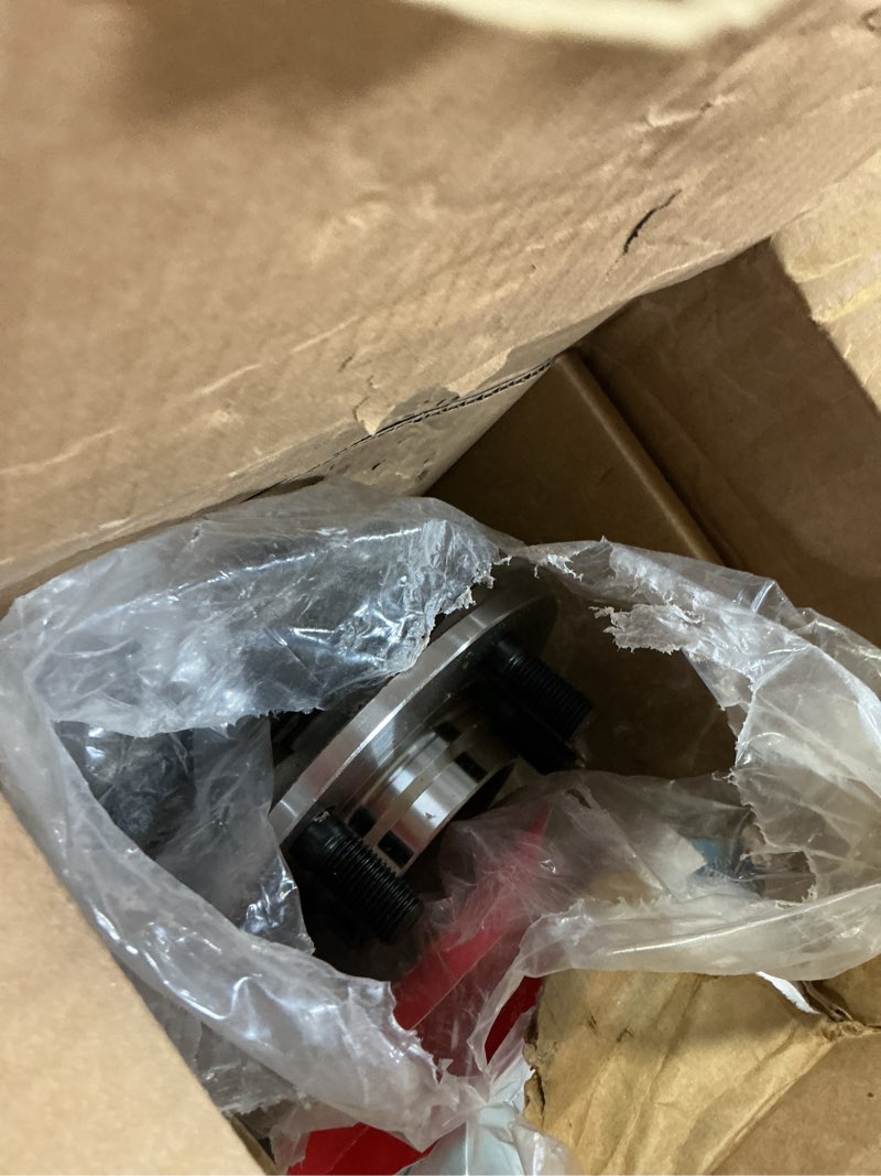 Condition photo showing Good Condition for TRQ Front Driver or Passenger Side Wheel Bearing and Hub Assembly Compatible with 2005-09 Land Rover LR3 2010-16 LR4 2006-13 Range Rover Sport BHA54036