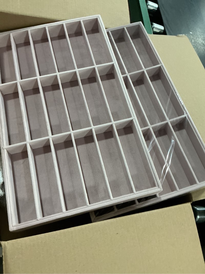 Condition photo showing Good Condition for amylove 2 pcs sunglass organizer trays glasses stackable jewelry trays sunglass organizer display box (18 grids,pink) 18 grids pink