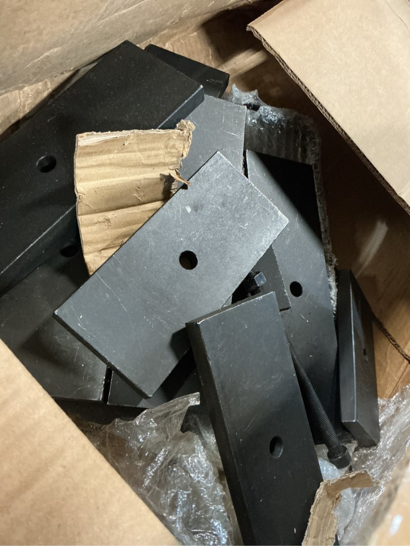 Condition photo showing Good Condition for 3" adjustable front leveling lift kit compatible with 1999-2004 ford f-250 f-350 super duty 4x4 4wd models
