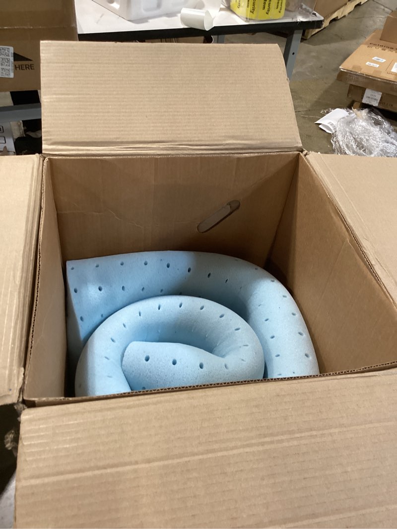 Condition photo showing Good Condition for best price mattress 2 inch ventilated memory foam mattress topper, cooling gel infusion, dorm essentials, queen queen 2 inch