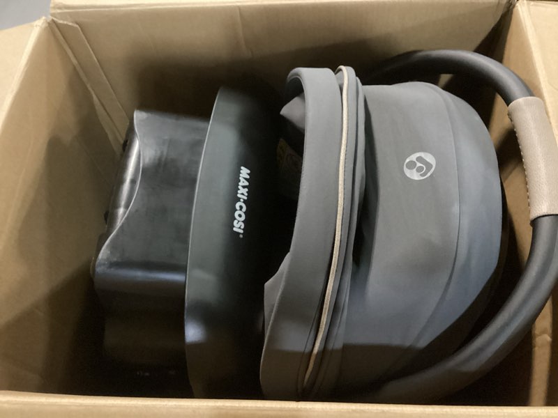Condition photo showing Good Condition for shyft dualride with carryall storage infant car seat and stroller combo (boone gray)