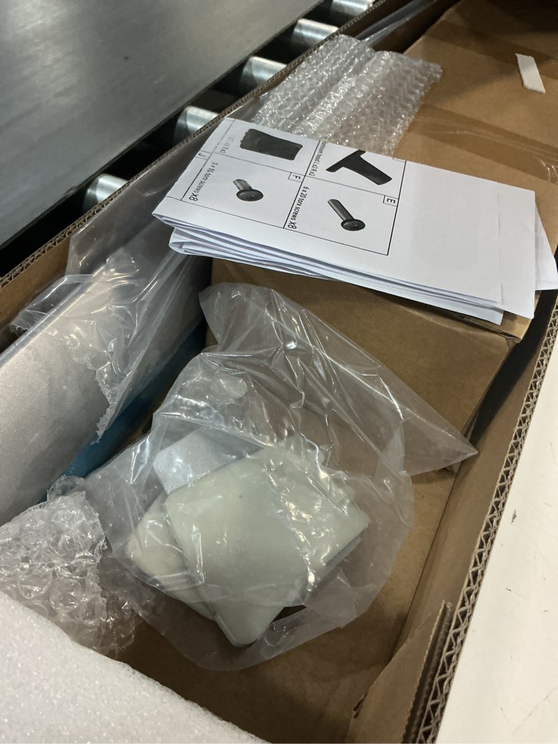 Condition photo showing Good Condition for cross bars roof rack for nissan rogue 2014-2020 (with raised side rails), not for rogue sport, top roof rail cargo luggage carrier silver suitable for carrying luggage/kayaks/bicycles