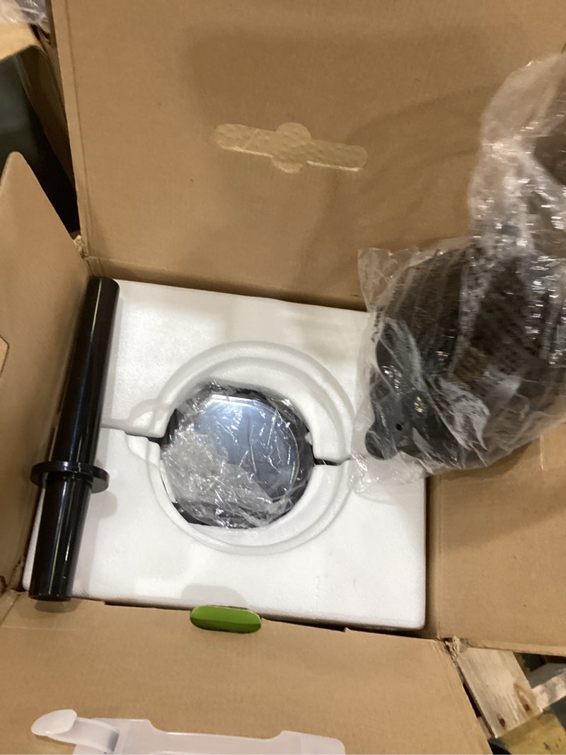Condition photo showing Good Condition for blendtide commercial blender, 1500w vacuum blender for less foam, professional-grade quiet shield, kitchen timer, 9 speeds, 6 programs for smoothies, frozen drinks, self-cleaning, 64oz bulk production