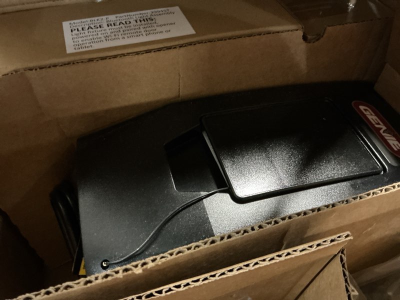 Condition photo showing Good Condition for genie 6072h-o residential wall mounted garage door opener, black