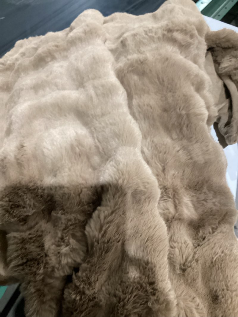 evergrace ultra soft luxury fluffy faux rabbit fur throw blanket, thick warm bubble throw for bed, c