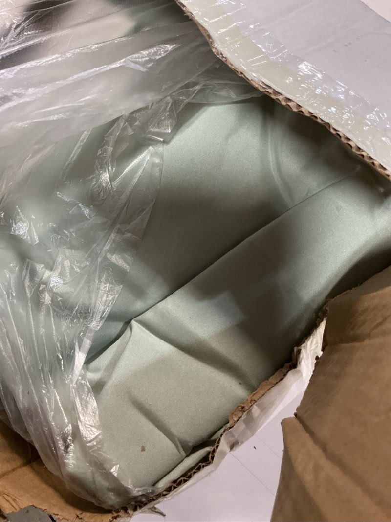 Condition photo showing Good Condition for zpecc bulk flat sheets only king size 6 pack, easy sort top bed sheet by color-coded label, soft durable brushed microfiber fabric hotel airb&bs essentials for hosts, 105"x102", sage green king sage green 6