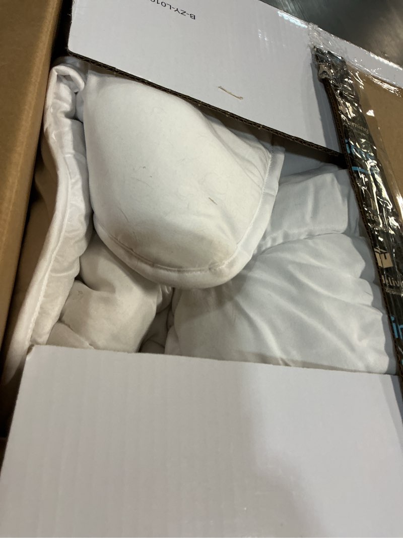 Condition photo showing As Is for L LOVSOUL Down Alternative California King Comforter Duvet Insert,All Season Duvet Insert with Corner Tabs,White Comforter Cal King 108x98Inches California King White