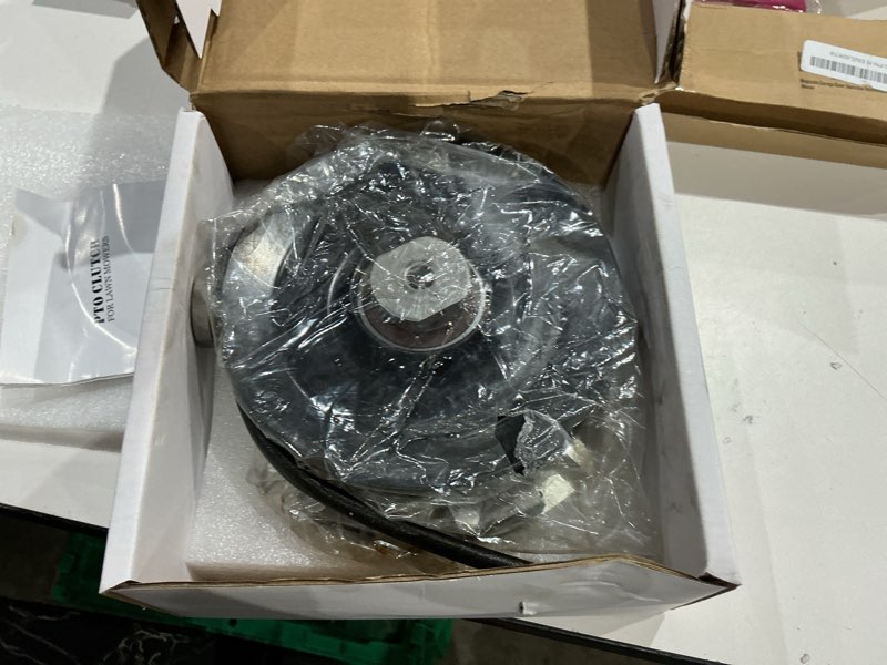 Condition photo showing Good Condition for electric pto clutch compatible with exmark lazer z toro z master z500 z557 z560 z588e replacement part number 103-3246 103-4000 103-4057 103-5835 103-6579 109-7673 116-1611 5218-168 5218-202
