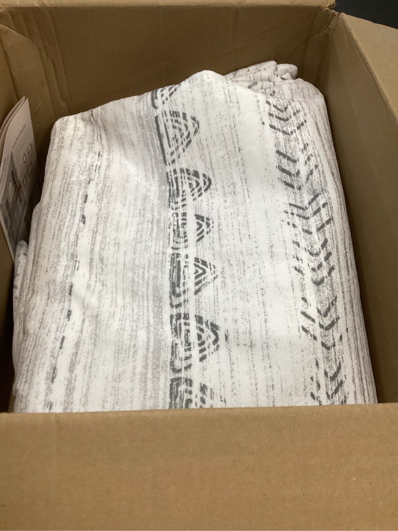 Condition photo showing Good Condition for nakagishi 6x9 area rugs living room: washable boho large neutral soft farmhouse rug stain resistant modern indoor floor non-slip carpet for bedroom nursery kids playroom office dining room dorm- gray boho grey 6' x 9' (rectangular)