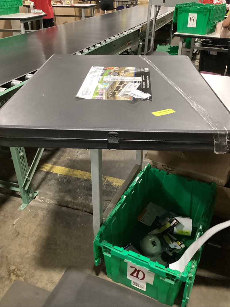 Condition photo showing New/Like New for mainstays 6 foot bi-fold plastic folding table, black