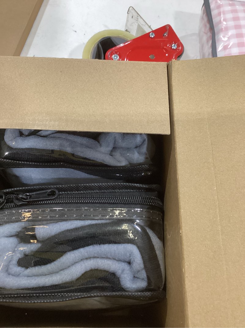 Condition photo showing Good Condition for Tuanse 2 Pcs USB Heated Blanket 25"x 35" Heated Car Blanket 5V Portable USB Electric Throw 3 Heat Setting Electric Throw with Timer Temperature Controller for Car Winter Home Office(Gray,Shearling) Gray Shearling
