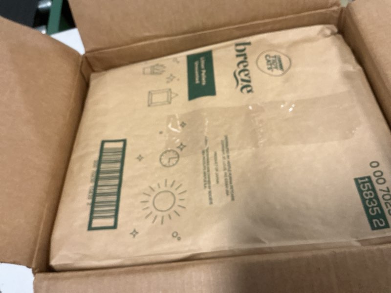 Condition photo showing New/Like New for Purina Tidy Cats Litter Pellets, Breeze Refill Litter Pellets in Recyclable Box - (4) 7 lb. Bags 28 Pound (Pack of 1)