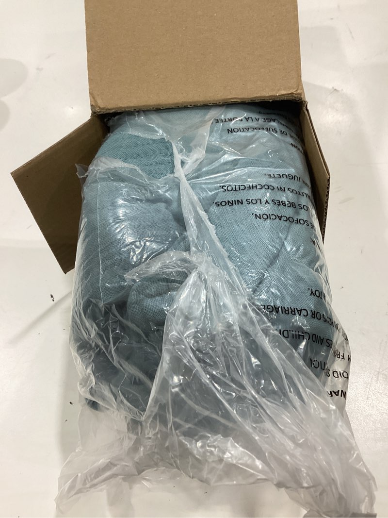 Condition photo showing Good Condition for emme muslin throw blanket 100% cotton blankets for couch 4-layer summer breathable gauze all season soft and lightweight pre-washed (teal, 50"x71") throw xl (50" x 71") 01 - teal