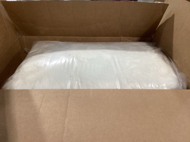 Condition photo showing New/Like New for waysoft new zealand sheepskin area rug – genuine fluffy wool, multiple sizes, bedroom or living room decor(4ft x 6ft,ivory) natural (yellow-white ivory) 4' x 6' (natural)