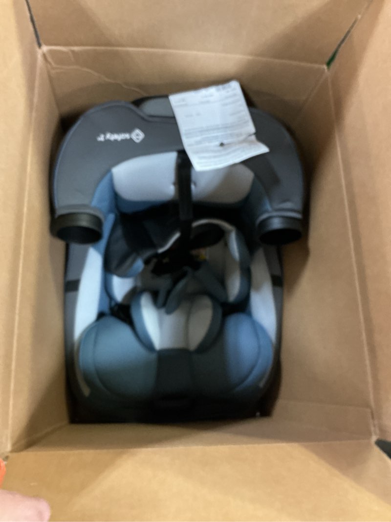 Condition photo showing Good Condition for Safety 1st Grow and Go All-in-One Slim Convertible Car Seat, Rear Facing, 5-40 lbs, Forward Facing (30–65 lbs), High Back Booster Seat 40-100 pounds, Alaskan Blue Alaskan Blue Original