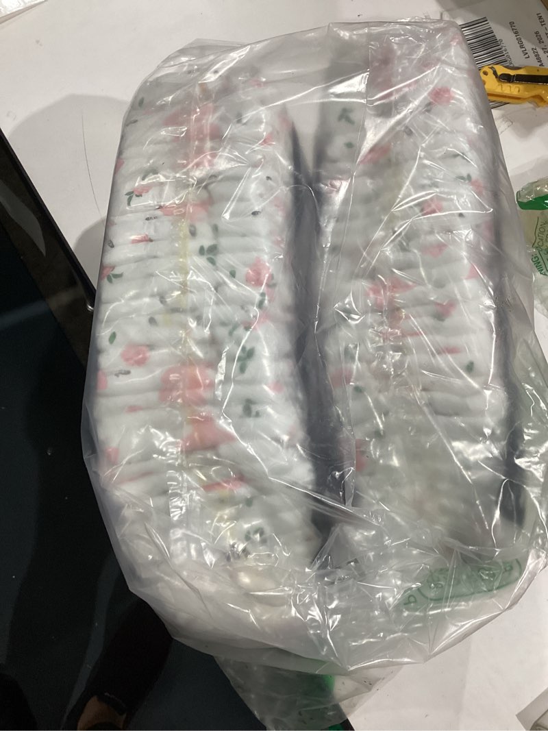 Condition photo showing Good Condition for the honest company comfort dry disposable diapers for sensitive skin, hypoallergenic, fragrance-free, rose blossom + tutu cute, super club box, size 2 (12-18 lbs), 124 count