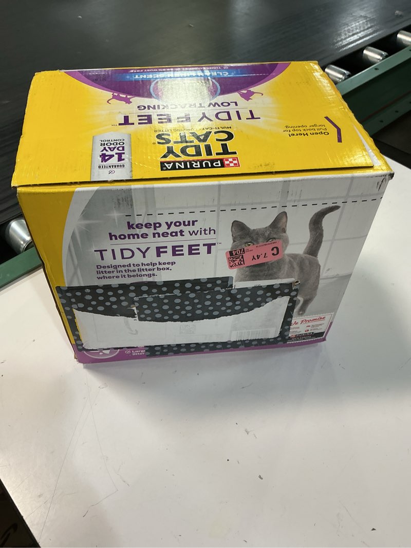 Condition photo showing New/Like New for purina tidy cats performance plus tidy feet low tracking unscented clumping multi cat litter - 22 lb box