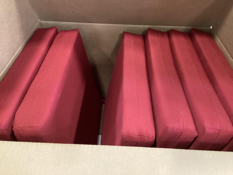 https://lotting-media.assets.bidfta.com/lotting_535214d9-41f0-4fa6-881c-ca1a641ad9d8