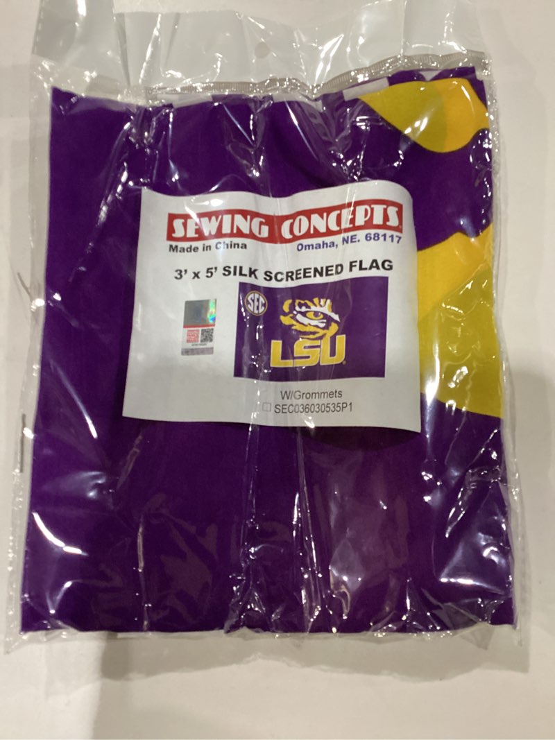 LSU silk flag