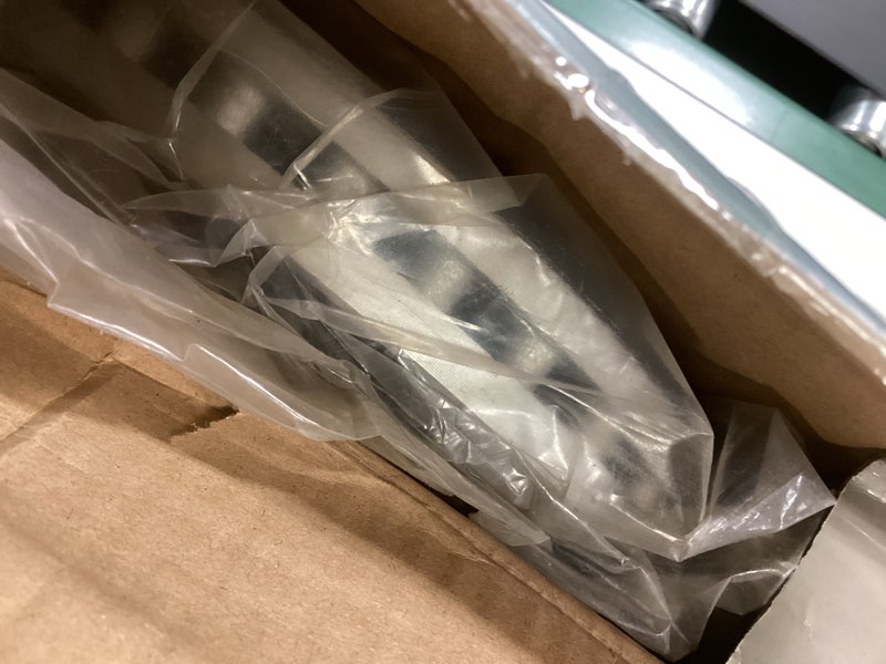 Condition photo showing New/Like New for Raybestos 680758FZN Rust Prevention Technology Coated Rotor Brake Rotor, 1 Pack