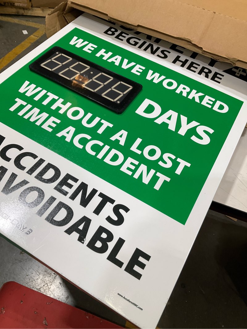 Condition photo showing As Is for accuform mini digi-day?« electronic safety scoreboard, on the job safety begins here - this department has worked days without an osha recordable injury, 14"x10", scl234