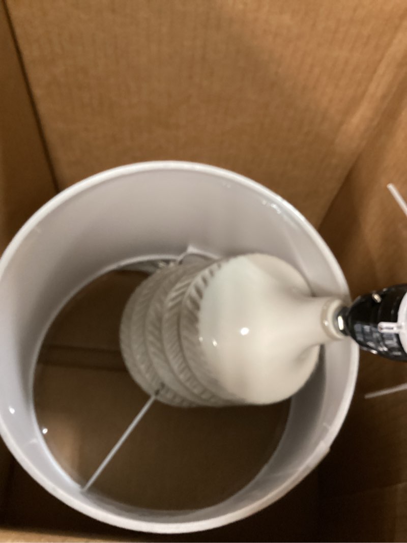 Condition photo showing Good Condition for modern white ceramic table lamps, small bedside lamps for nightstands, decorative lamps for living room