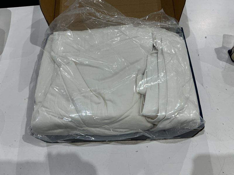 Condition photo showing Good Condition for ep mode light weight wool comforter for summer, purely natural duvet insert, 100% australian wool filling (150gsm, size queen) light weight, 150gsm filling queen, 90" x 90"