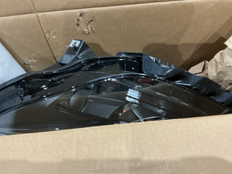 Condition photo showing Good Condition for left full led headlight compatible with tesla model 3/model y 2021 2022 2023 base mayor performance long range standard estandar,head lamp assembly for 1514952-00-d