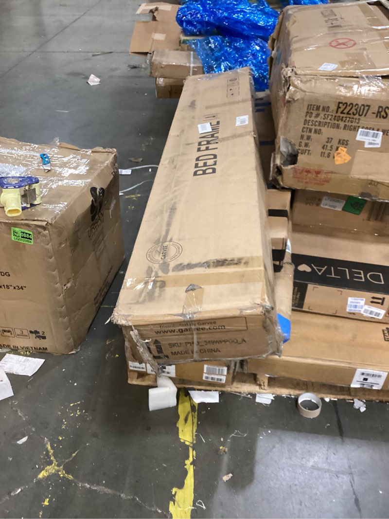 https://lotting-media.assets.bidfta.com/lotting_5392be1a-a37c-4bb4-97ba-6be878bfcf57