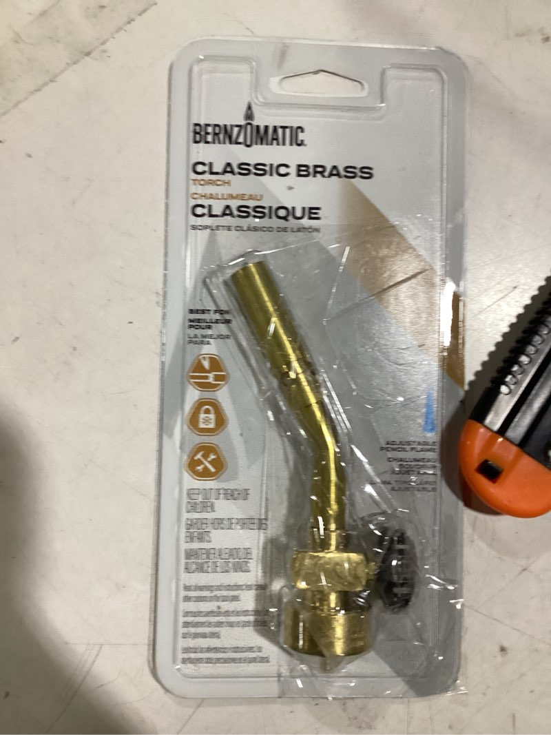 Condition photo showing Good Condition for bernzomatic classic brass torch (model ul2317), designed for basic use such as small diameter soldering, thawing frozen pipes, and melting